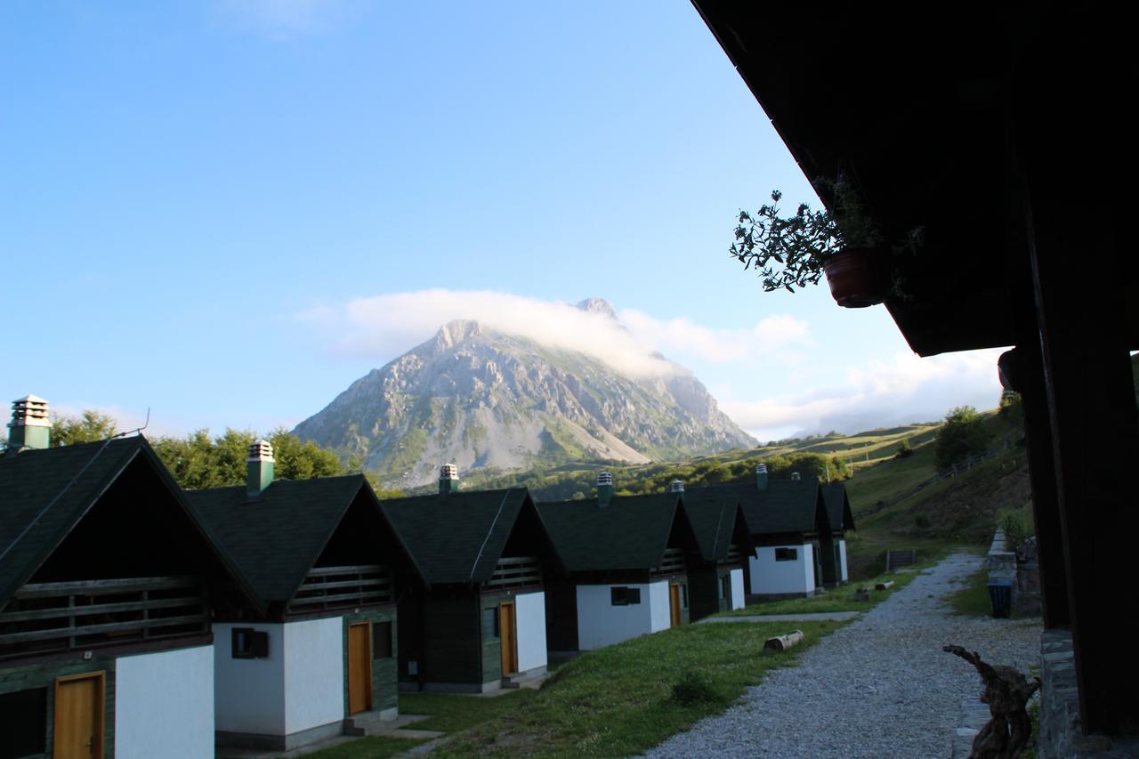 Krajista Chalets Etno Selo Stavnaヴィラ エクステリア 写真